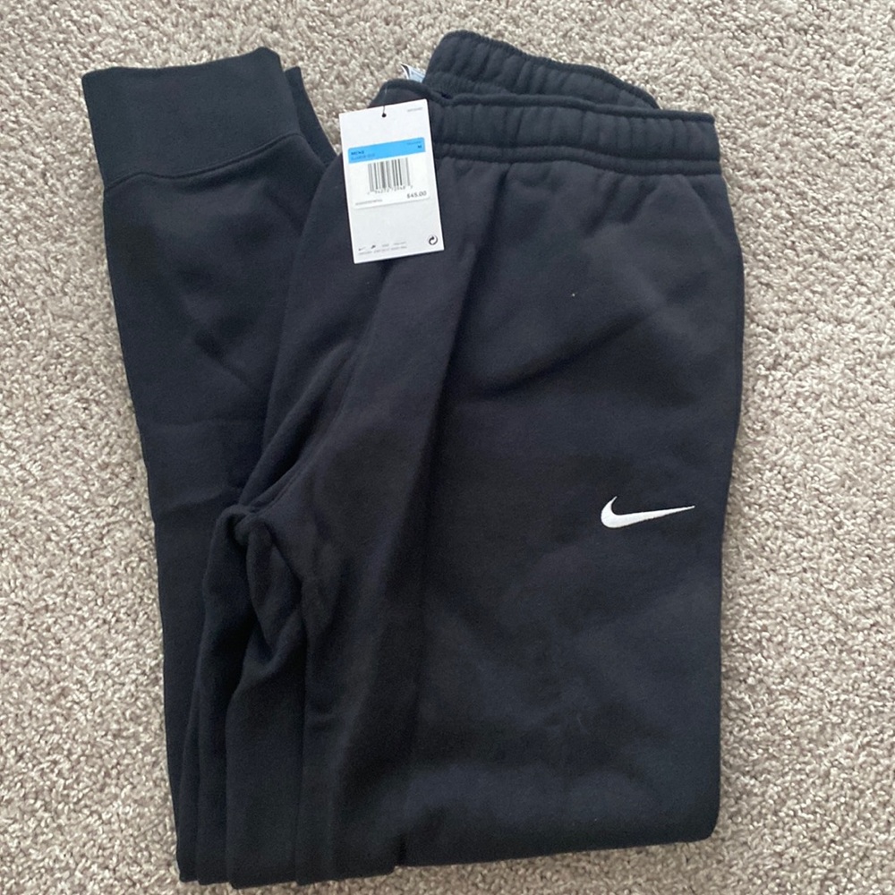 Nike jogger sweatpants